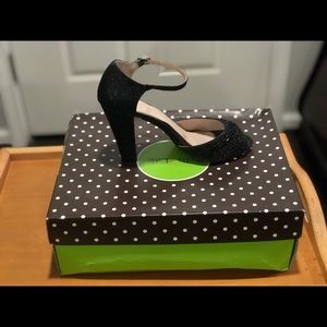 Black glider chunky heels